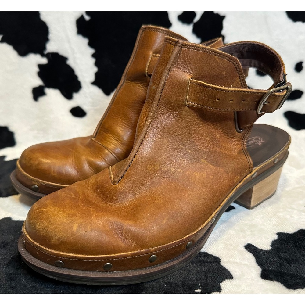 Chaco Cataluna Clog Tan Leather Slingback Studded Block Heel Boots Womens Size 8 - Picture 4 of 9